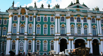 Отдых в Петербурге выиграл 500-тысячный посетитель выставки-форума «Россия»