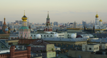 Патриарх РПЦ отдал храму Христа Спасителя подаренный ему драгоценный крест