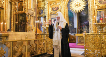 Патриарх Кирилл призвал верующих с вниманием относиться к больным «винопитием»