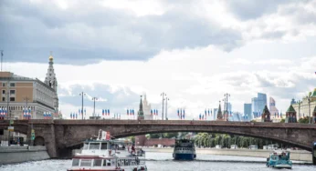 В Москве турпоток вырос на 12% в сравнении с периодом пандемии