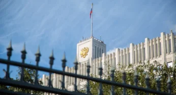 РИАН: правительство разработает комплекс мер по уменьшению нагрузки на школьников