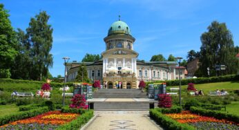 «Известия»: стоимость отдыха в санаториях РФ выросла на 30% в 2024 году
