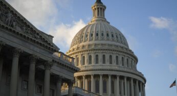 Bloomberg: в США уходит в отставку один из главных авторов санкций против РФ