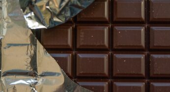Mash: шоколад в РФ подорожает на 30% из-за какао-бобов