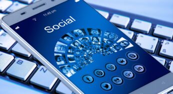 Telegraaf: в Нидерландах хотят запретить Facebook*