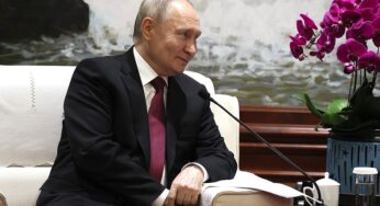 Путин: РФ никому не угрожает в Арктике, но защитит суверенитет