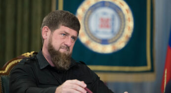 Рамзан Кадыров отреагировал на внесение его матери в санкционный список