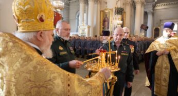 Генерал-полковник Алексей Воробьёв поздравил специальный моторизованный полк Росгвардии с присвоением почетного наименования «Измайловский»